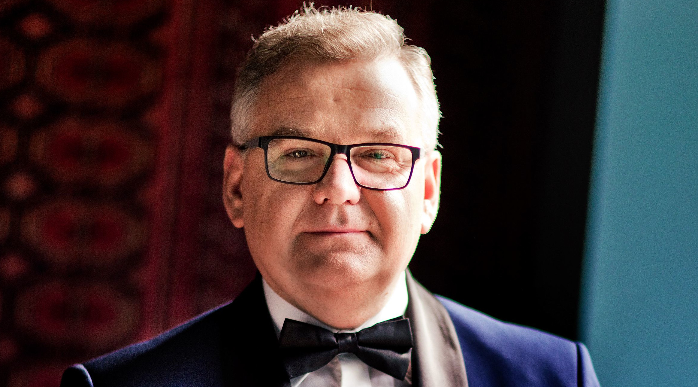 Mikołajki dla dorosłych – recital kabaretowy Artura Andrusa